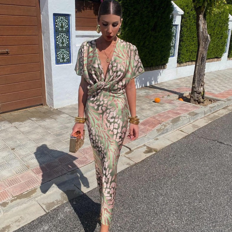 Linda-Modehuis™ | Lange jurk met gedraaid V-hals